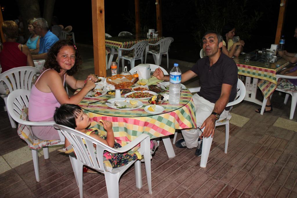 Yildiz Pension Bungalows Çıralı Luaran gambar