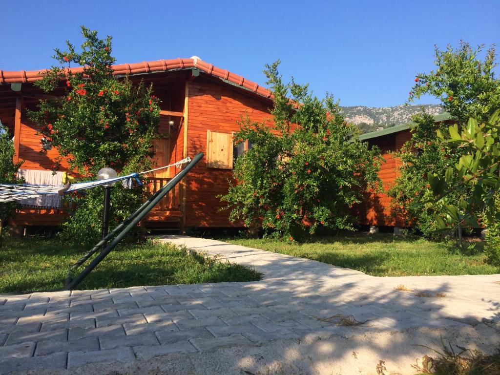 Yildiz Pension Bungalows Çıralı Bilik gambar